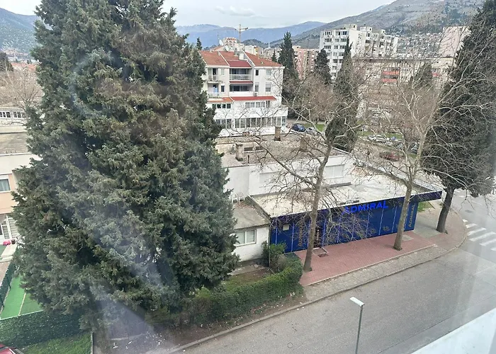 Meggie Urban * Mostar